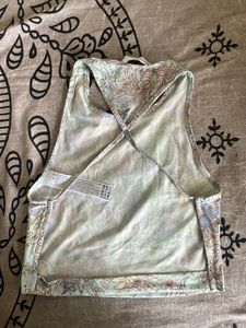 Backless Crop Top from Bershka