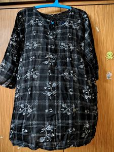 Chic Black & White Plaid Floral Kurta