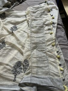 Off White Rose Saree