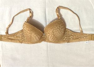 🔺PRICE DROP🔺Floral Lace Push Up Bra 32B