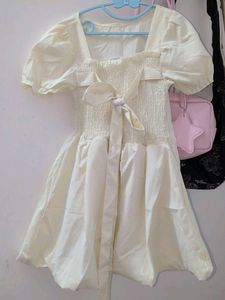 ✨Pretty Bow Smocked Dress
