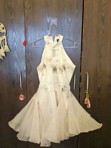 Elegant White Floral dress