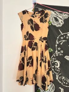 Chic Floral Print Dress