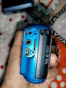 Canon Digital Cameras (Set of 2)