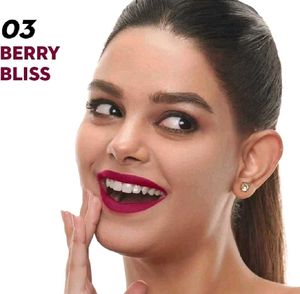SUGAR Cosmetics LA Love Matte Liquid Lipstick 03