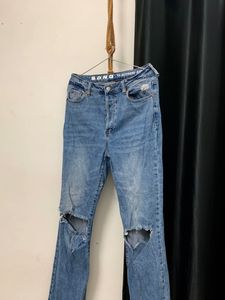Ripped blue acid wash Denims