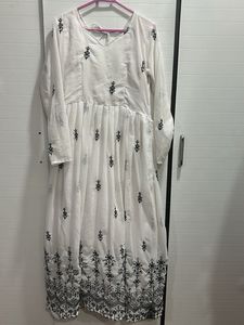 White Kurta with Black Embroidery and dupatta