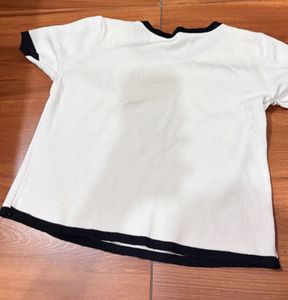 Cute Daisy Trim Top