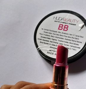 Combo Of Compact Powder And Pink Lipstick With Free Kajal. 💥