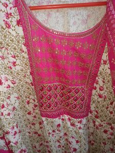 New unused kurti with dupatta set ❤️✨