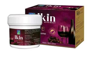 Gold Facial kit and Wine bleach combo