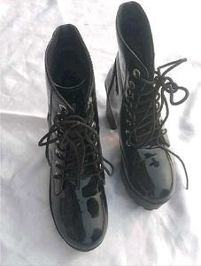 Glossy Black Platform Heel Ankle Boots