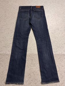 Classic Mid rise straight leg jeans