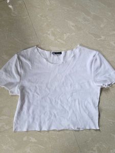 Zara White Cropped T-Shirt