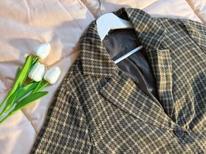 Houndstooth Blazer