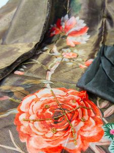 Floral Embroidered Kurta Set