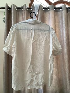 Cream Puff Sleeve Collared Top