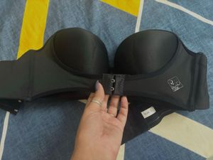Black Strapless Push-Up Bra