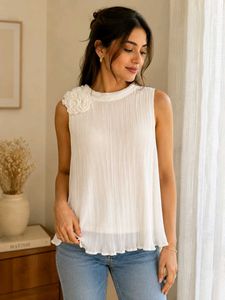 Chic White Sleeveless Top with Floral Detail