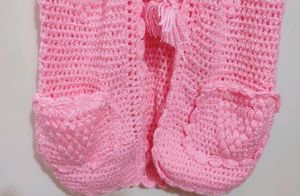 Pink 💕 Winter Shrug For 6-8 Year Girl 30 Bust