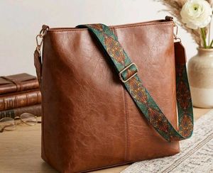 Classic Brown Faux  Tote Bag🥰👜