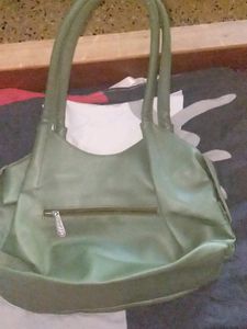 FOX LEATHER HANDBAGS