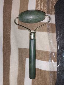 Jade Roller, Gua Sha, Exfoliating Glove, Massage C