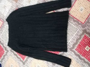 woolen v neck sweater