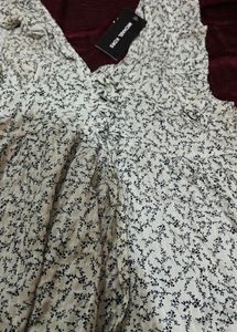 Floral Ruched V-Neck Top