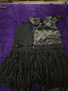 Women Black Heavy Sharara