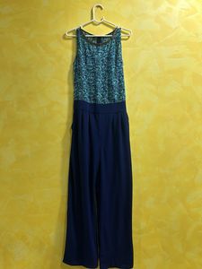 Stylish Sleeveless Jumpsuit