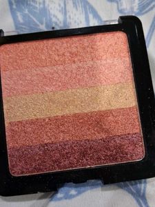 Bella Voste Palette Highlighter