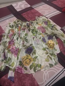 Floral Print Ruffle Top