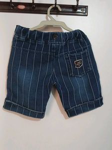 Cute Winnie the Pooh Striped Denim Shorts