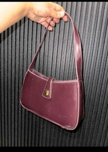 Chic Burgundy Shoulder Bag