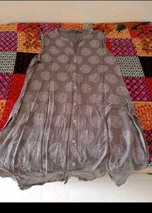 new Sleeveless Kurta