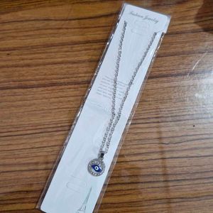 Necklace With Eye pendent