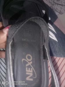 new Black Sandals 4yrs size 10