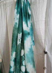 Green Tie-Dye Dupatta with Embroidery