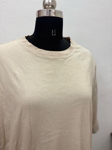 H&amp;M T-shirt