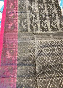 Black Dhakai jamdani saree