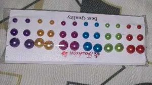 Set of Fashionable Stud Earrings