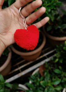 ❤️ Handmade Heart Pom-Pom Keychain | Soft &amp; Cute