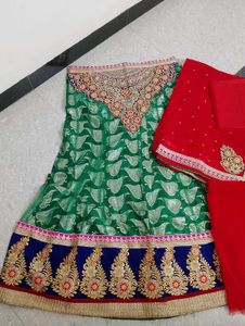 Green &amp; Red rajputi poshak without silai