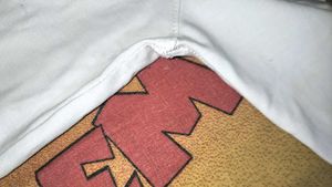 🧢 Premium  Full Sleeve Graphic Sweatshirt