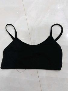 Black Basic 6 strap sports bra