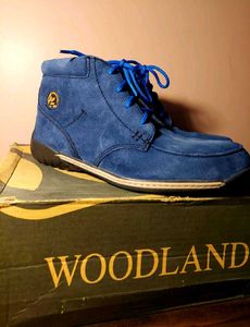 Original woodland shoes with box