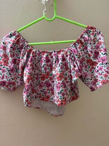Floral Print Off-Shoulder Crop Top