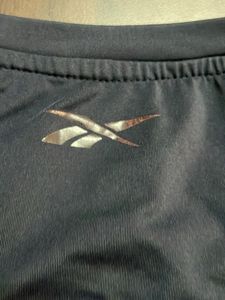 Reebok Men's Navy Graphic T-Shirt