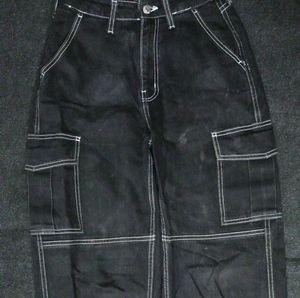 Stylish Black Cargo Jeans